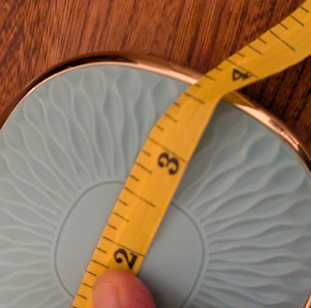 Vintage Look Mirror Compact - Picture 7 of 7